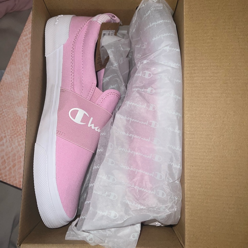 Champions Slip-On’s